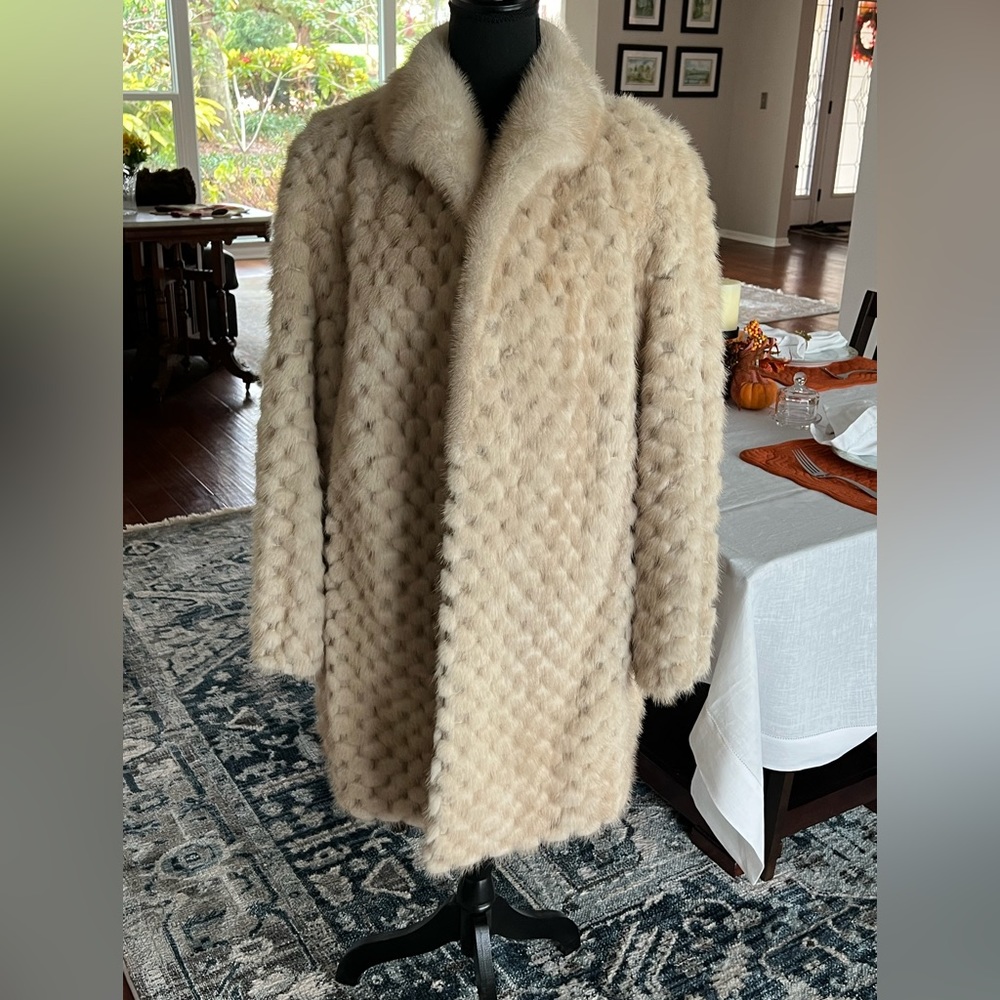 Vintage 80’s Sanger Harris Mink Coat